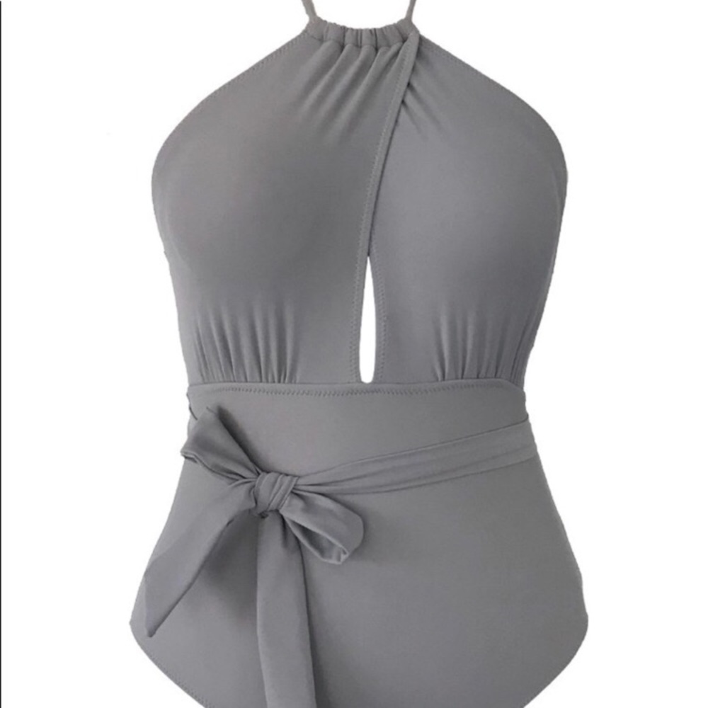 Cupshe Gray Onepiece Bathingsuit Size L